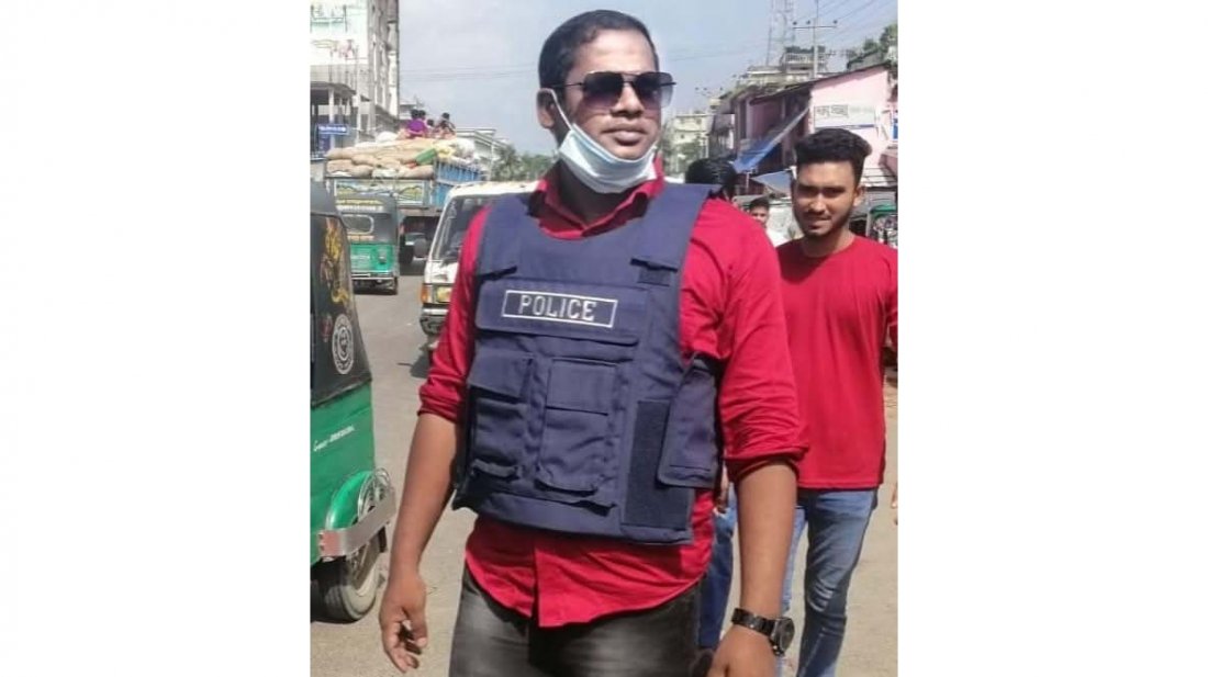 হামলায় অ্যাডিশনাল এসপি আহত, পুলিশ ও ইজারাদারের পাল্টাপাল্টি বক্তব্য